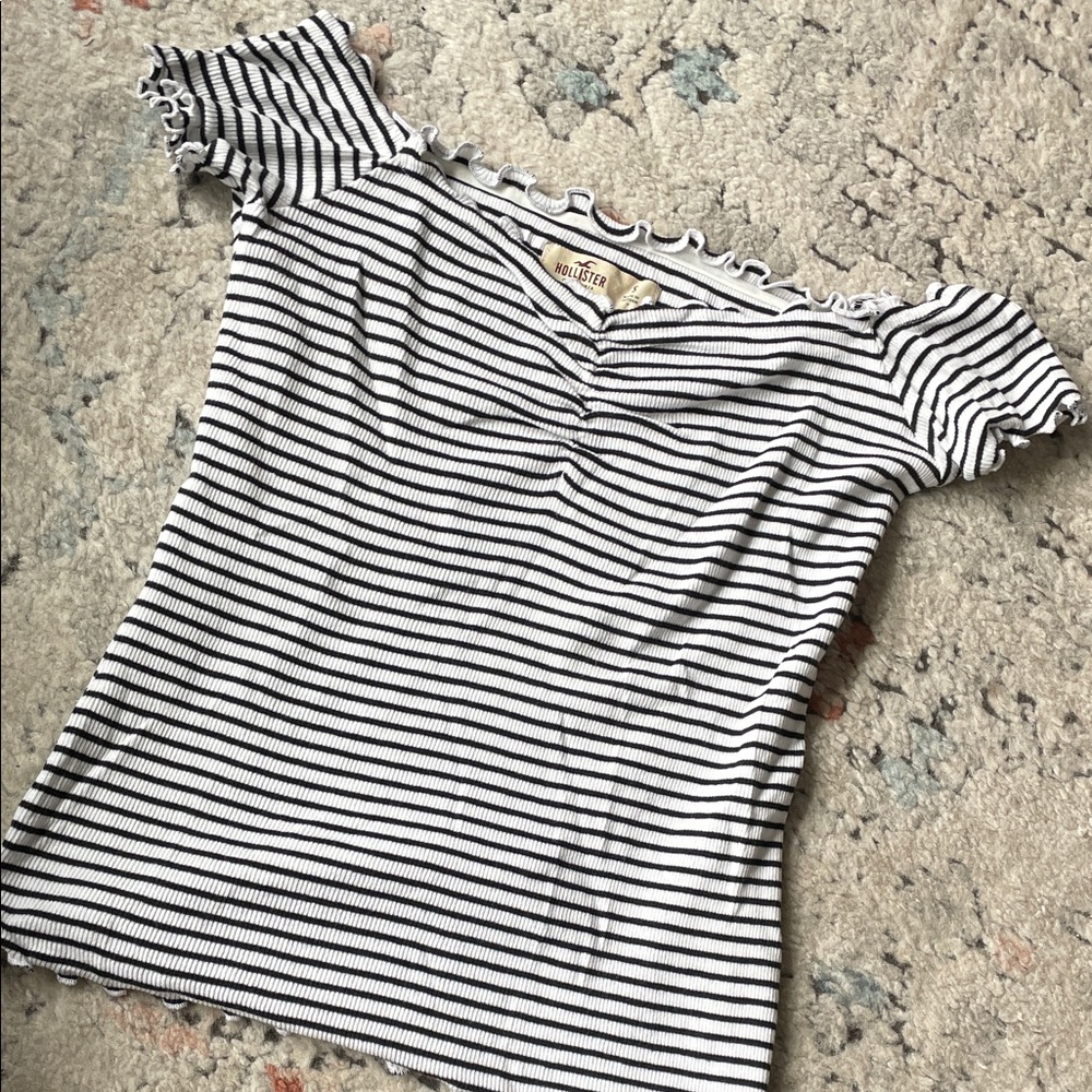 Hollister Black and White Striped Short Sleeve Top